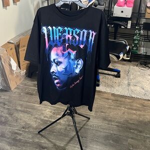 Allen Iverson brand nwt size medium men’s Graphic T-Shirt